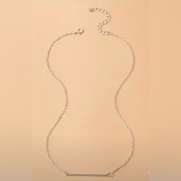 NEW … Simple Silver Bar Necklace - Picture 5 of 7